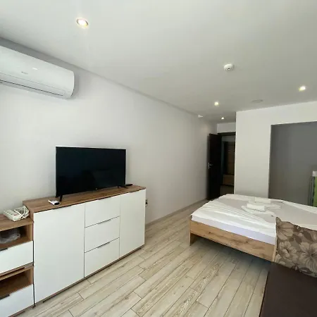 Paradiso 'в' 111 Large Apartman Neszebar