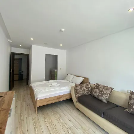 Paradiso 'в' 111 Large